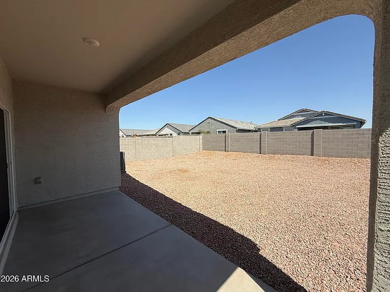 2474 W Sable Ave — Photo 28