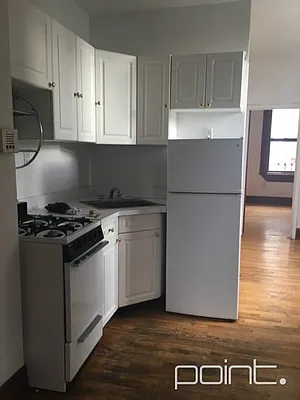 Rented by Point NYC | media 28