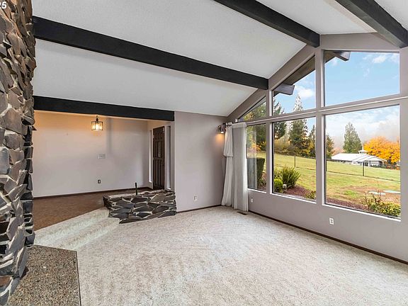 5th image of 720 Abernathy Creek Rd