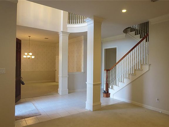4th image of 3408 Oakleaf Ln