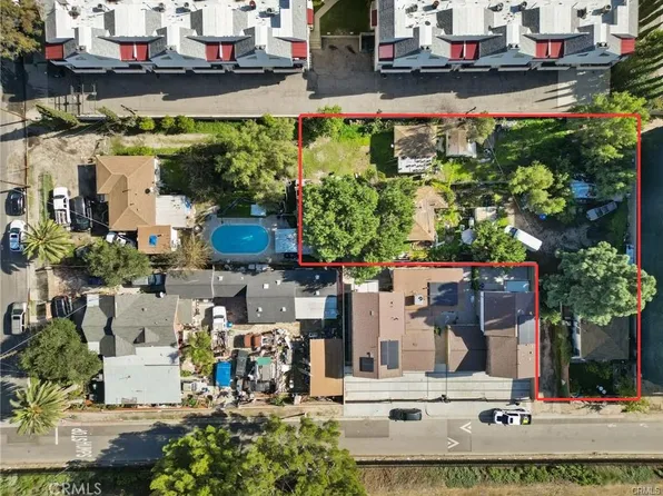 11144 Lorne St, Sun Valley, CA 91352
