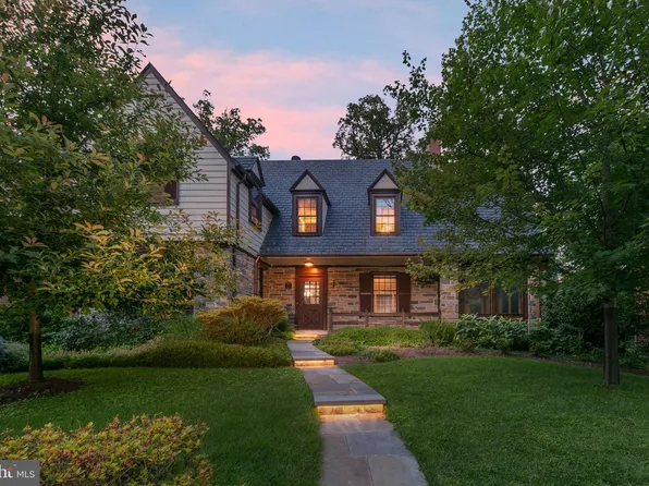 1751 Crestwood Dr NW, Washington, DC 20011