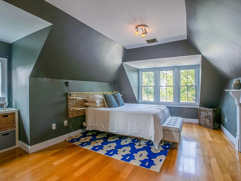 26 Adams St #4 — Photo 15