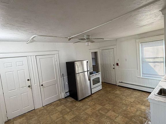 3rd image of 42 Libbeus St APT 2