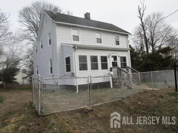 38 Sherman St, Jamesburg, NJ 08831