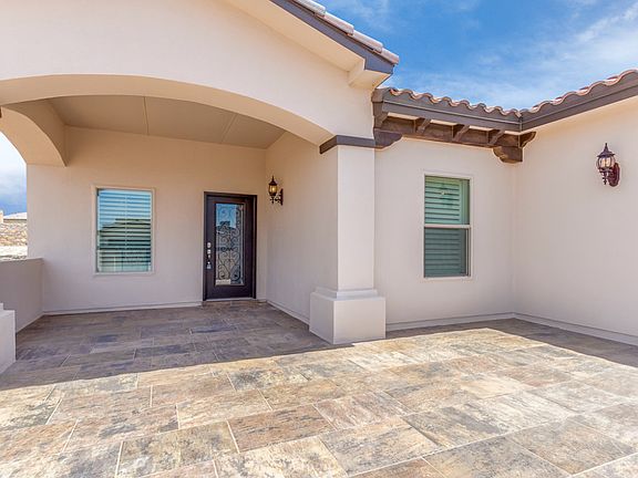 4th image of 2860 Tierra Oasis St #Monxos