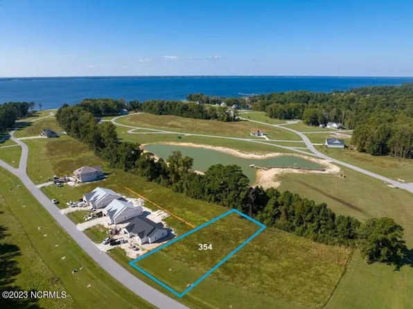 88 S Brightleaf Drive, Minnesott Beach, NC 28510