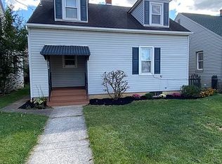 472 Stanley Ave, Chambersburg, PA