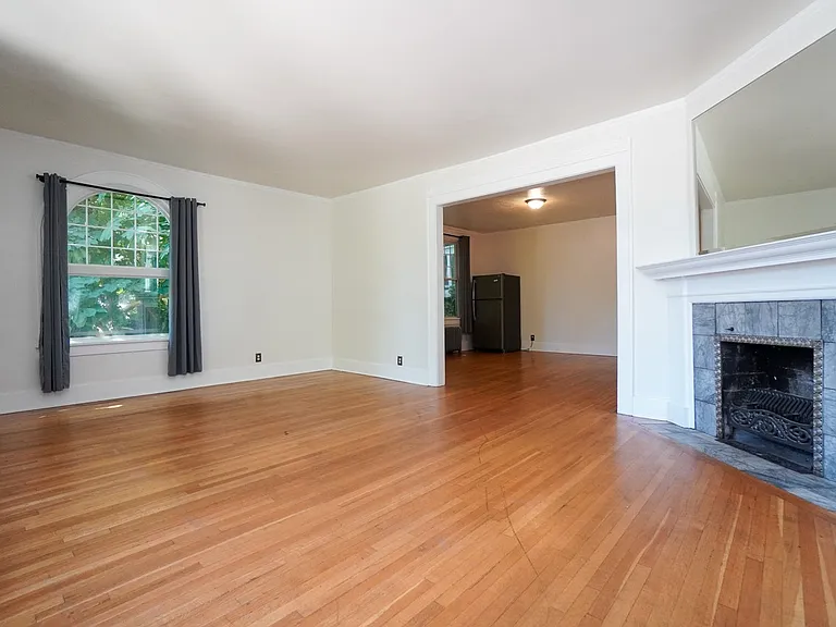2389 W Boise Ave — Photo 10