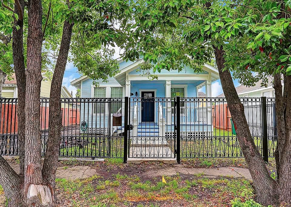 1st image of 6722 Avenue F