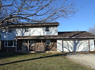 3206 W Science Ridge Rd, Sterling, IL 61081
