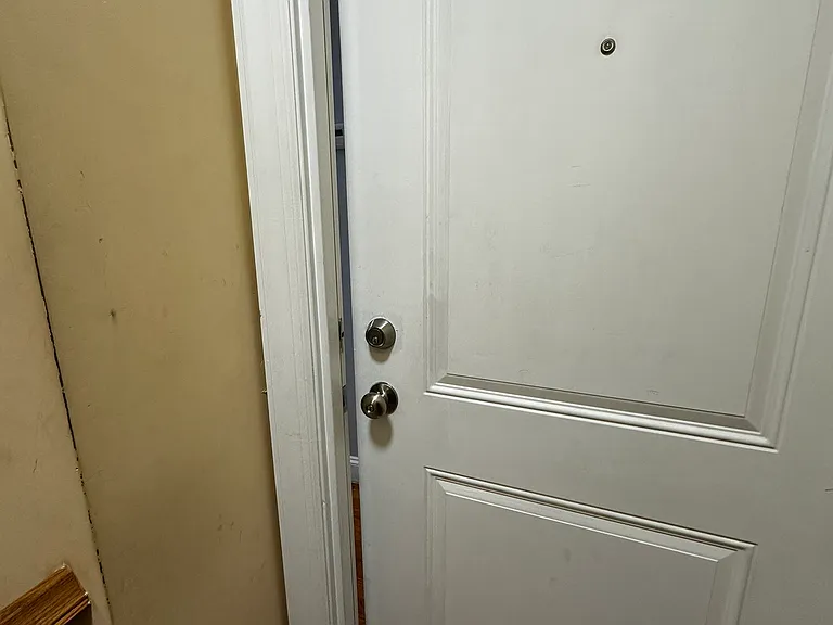 187 Zabriskie St #2 — Photo 1