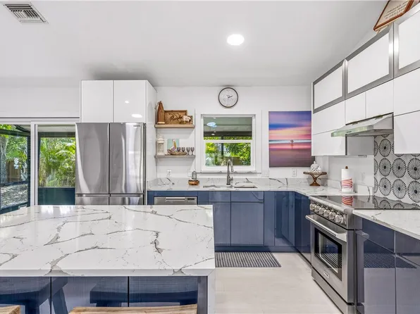 670 Cypress Rd, Vero Beach, FL 32963