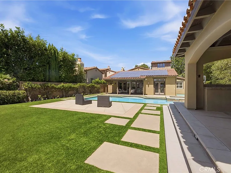 17 Sandalo Ct — Photo 37