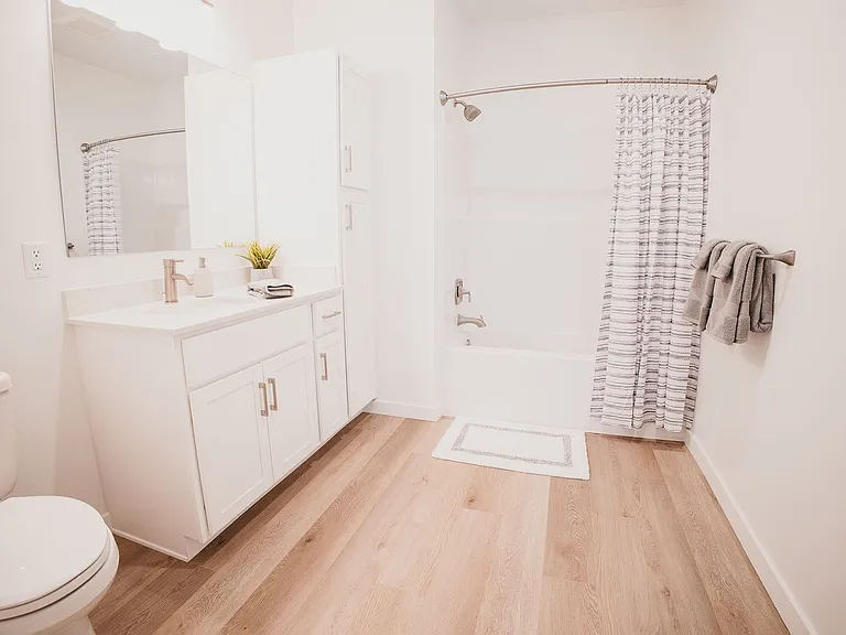 Susquehanna Trail Apartments — Photo 36