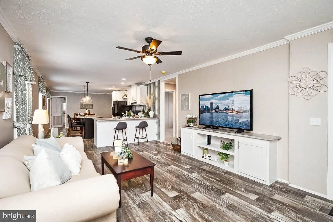 30D Debra Cir photo 1