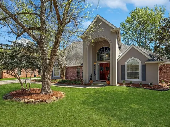 1143 Rue Bayonne, Mandeville, LA 70471