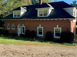 60 Crofut St, Pittsfield, MA 01201