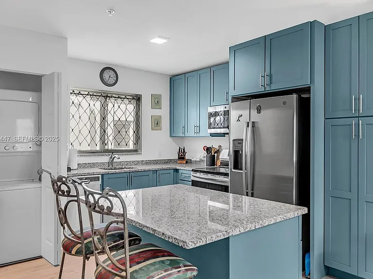 10877 Overseas Hwy #37 — Photo 14