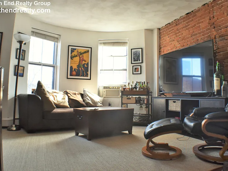 100 W Concord St #5 — Photo 7