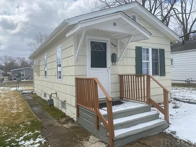 1st image of 1442 E Donald St