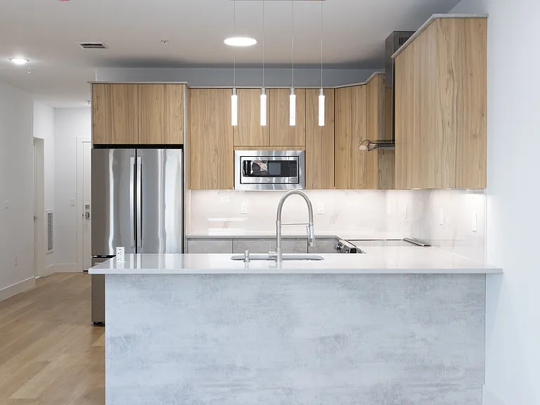 8800 John F. Kennedy Blvd — Photo 78