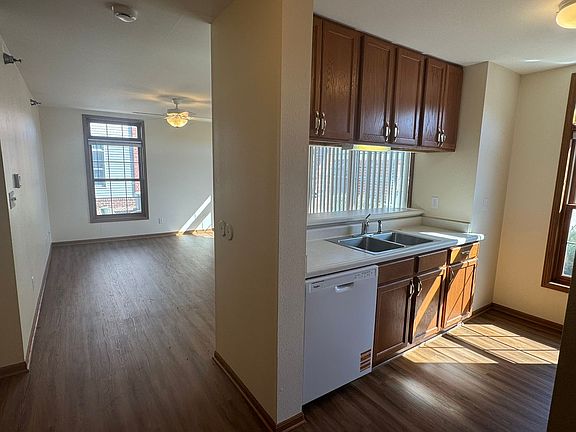 4th image of 2604 Stange Rd Unit 4