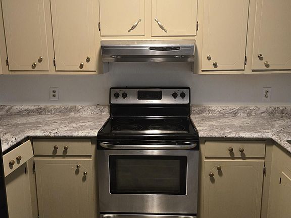 4th image of 3405 Padgett Rd