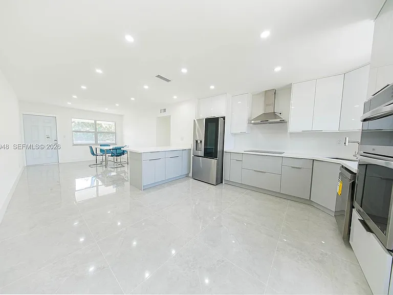 2458 Polk St #201 — Photo 8