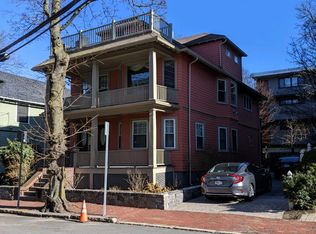 34 Ellery St #3, Cambridge, MA 02138