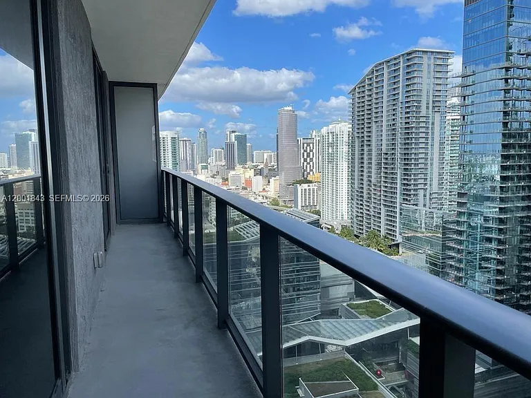 55 SW 9th St #3102 — Photo 12