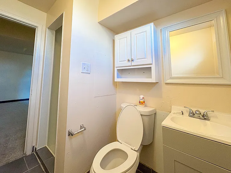 7086 Jennie Dr — Photo 18