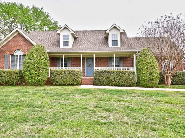 323 Kirtley Ct, Murfreesboro, TN 37130