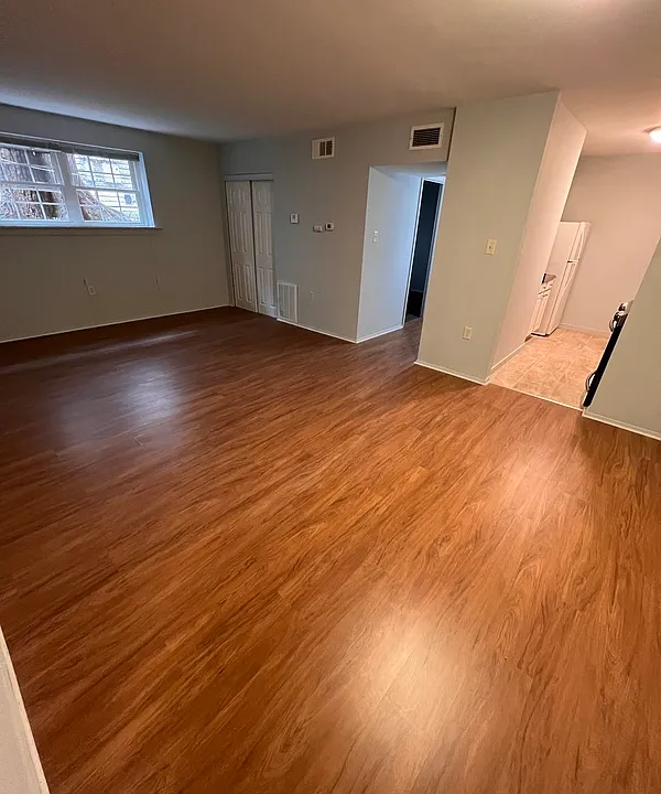 3810 Chamberlayne Ave