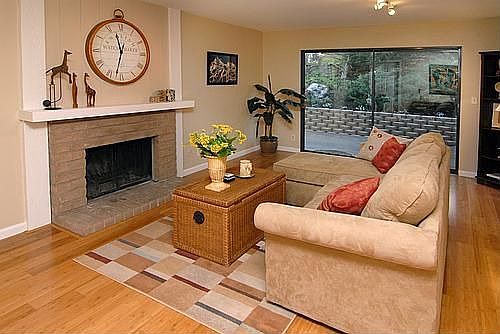 4th image of 1800 Canyon Oak Ct