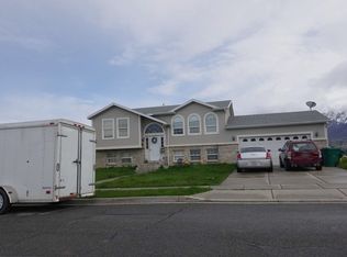 908 W 1650 N, Harrisville, UT 84404