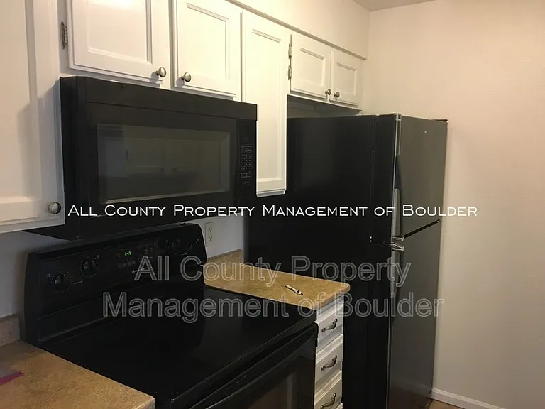 6525 Kalua Rd #101 — Photo 6