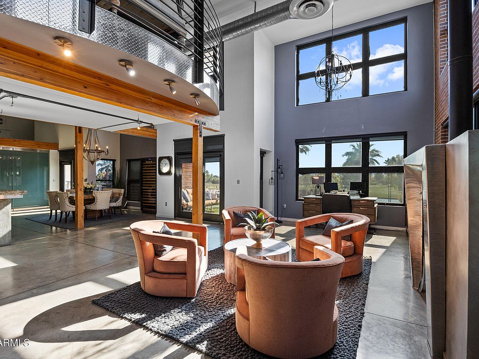 1st image of 914 E OSBORN Road #403