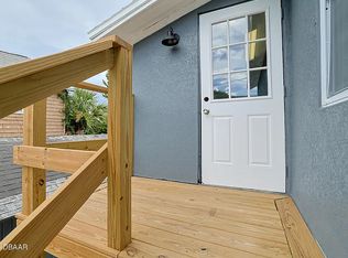 416 N Peninsula Dr #2, Daytona Beach, FL 32118