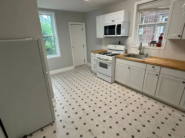 1443 S 53rd St, Philadelphia, PA 19143