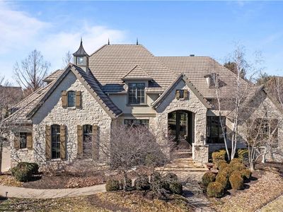 15912 King St, Overland Park, KS, 66221