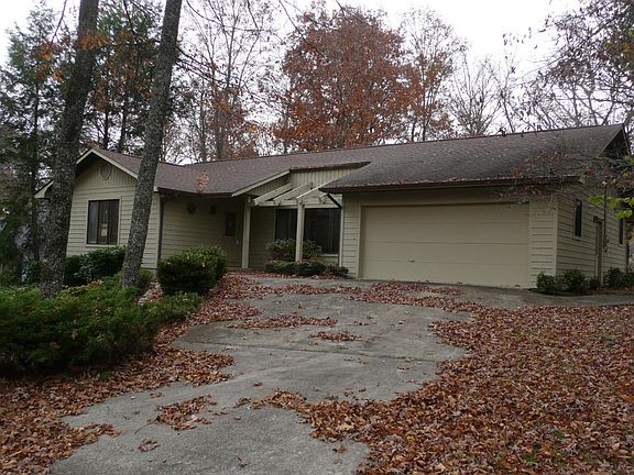 2nd image of 23 Kingsboro Ln