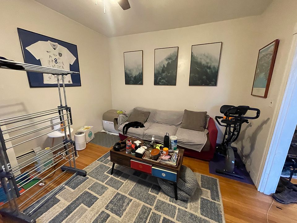 1st image of 377 Highland Ave #1