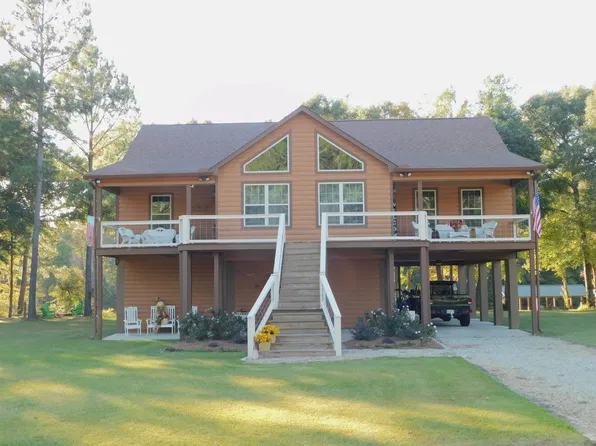 28745 Harbor Rd, Andalusia, AL 36421