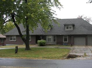 4216 Grandview Rd, Kansas City, MO 64137