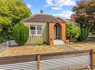 1314 S 6th Ave, Kelso, WA