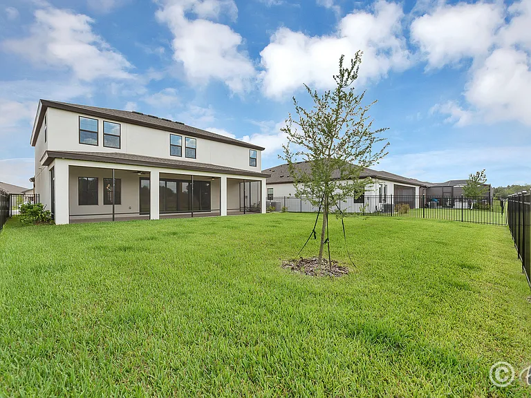 13180 Wellspring Dr — Photo 35