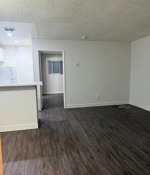 3624 Emerald St — Photo 1