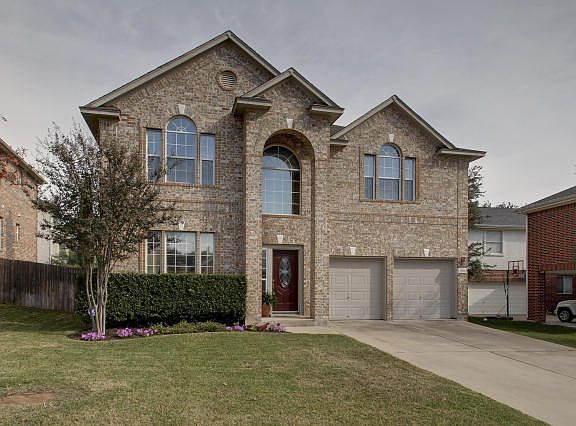5th image of 3996 Lord Byron Cir