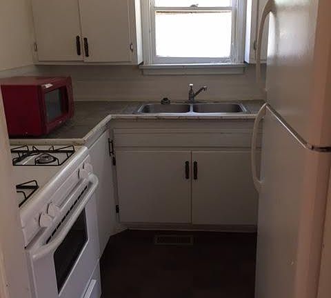 4th image of 901 W Ash St